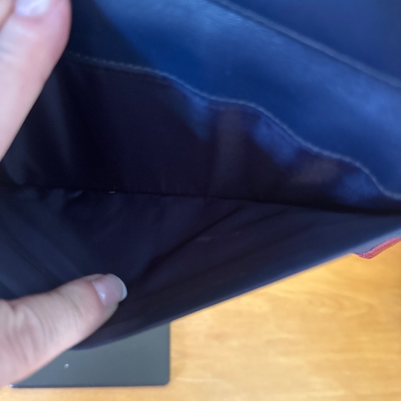 Coach Red Patent Leather silver lock wallet - Picture 12 of 12